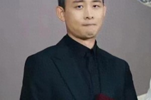 张译宣布退圈充电，华表奖影帝引爆内娱地震