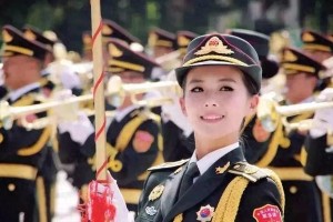 女兵高远：国庆阅兵背后的颜值与才华担当