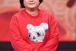 贾玲生日宴展现从容气质 实力诠释内在魅力