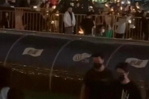 肖战追星孙燕姿演唱会，十年圆梦引热议