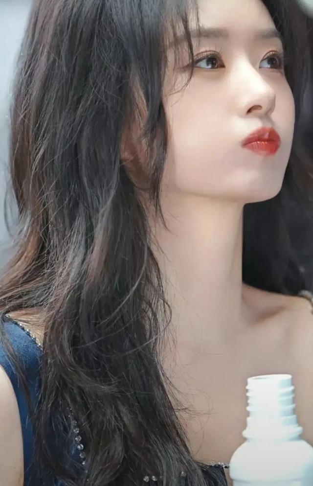 赵丽颖居家穿搭