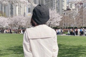 SNH48李艺彤：二次元爱豆的搞笑冲浪日常